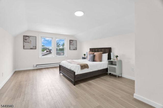 240 W End Ave, Newark City, NJ 07106