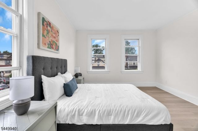 240 W End Ave, Newark City, NJ 07106