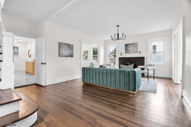 240 W End Ave, Newark City, NJ 07106