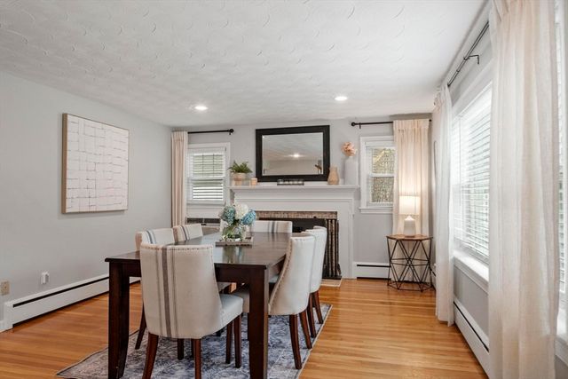 105 Whitman Ave, Melrose, MA 02176