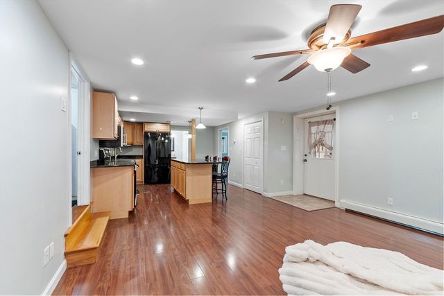 105 Whitman Ave, Melrose, MA 02176