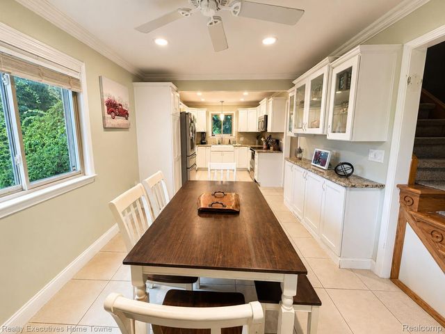 2616 Palms Road, Columbus Township, MI 48063