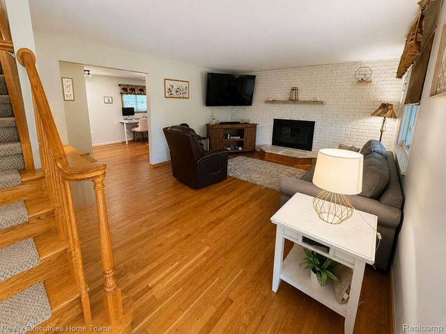 2616 Palms Road, Columbus Township, MI 48063