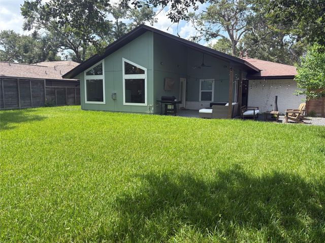 6407 Woodbrook Lane, Houston, TX 77008