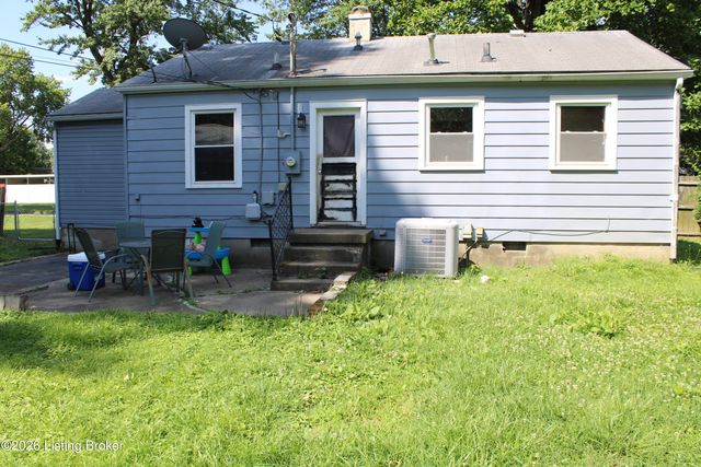 3225 Stratford Ave, Louisville, KY 40218