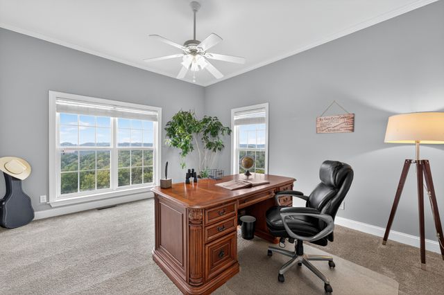 915 Normandy Rd, Normandy, TN 37360