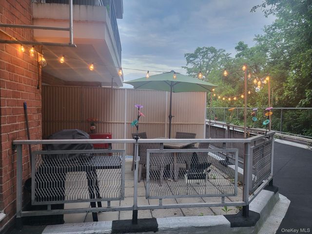 177 E HARTSDALE AVENUE 2U, Hartsdale, NY 10530