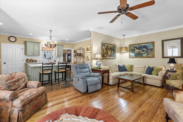 1212 Dartmouth Street, Chattanooga, TN 37405