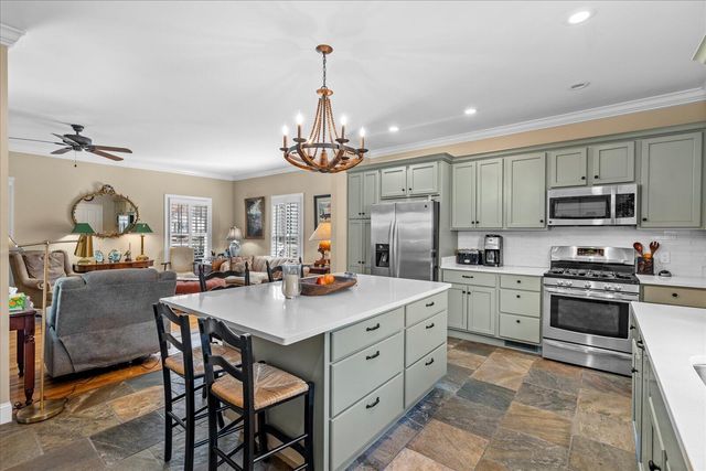 1212 Dartmouth Street, Chattanooga, TN 37405