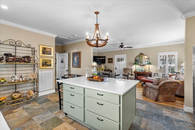 1212 Dartmouth Street, Chattanooga, TN 37405