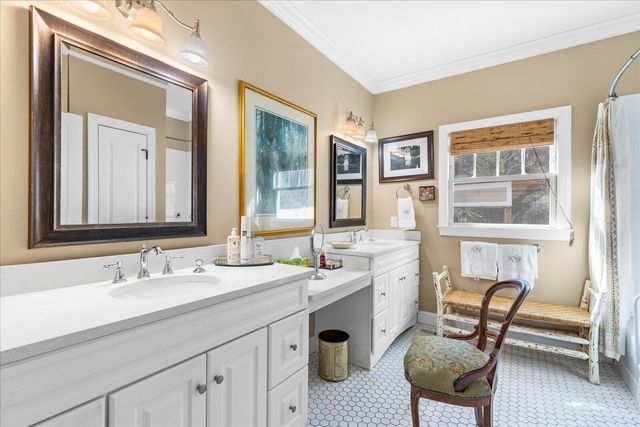 1212 Dartmouth Street, Chattanooga, TN 37405