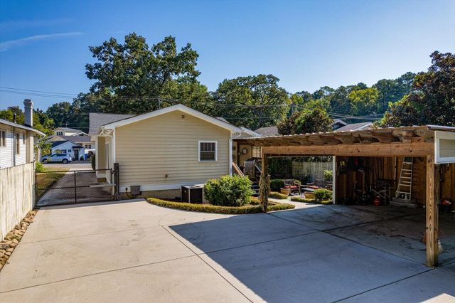 1212 Dartmouth Street, Chattanooga, TN 37405