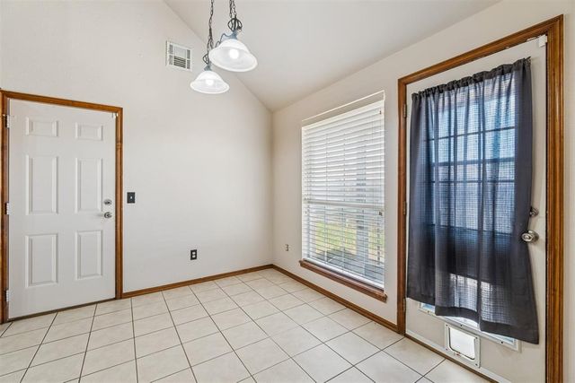 1001 SW 24th Street, Moore, OK 73170