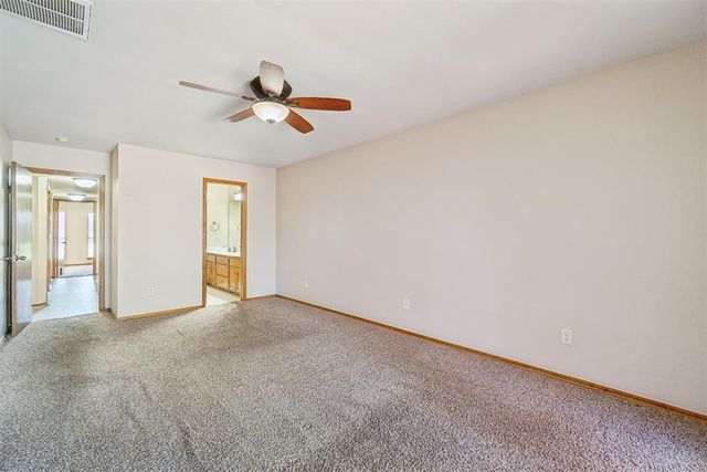 1001 SW 24th Street, Moore, OK 73170
