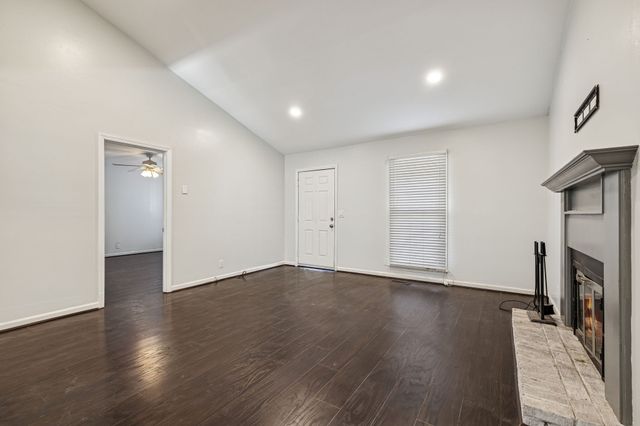 5301 Village Way, Nashville, TN 37211