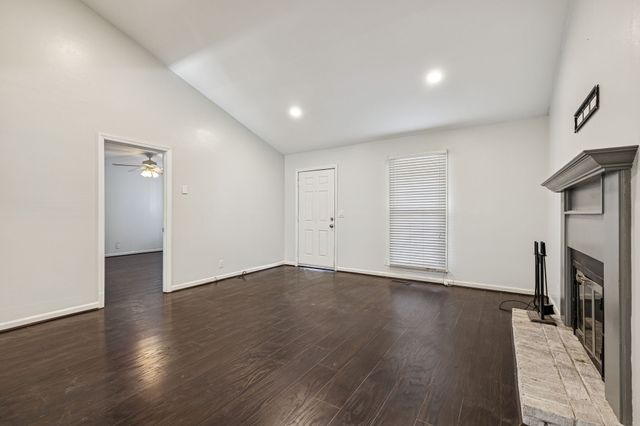 5301 Village Way, Nashville, TN 37211