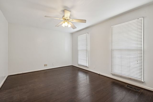 5301 Village Way, Nashville, TN 37211