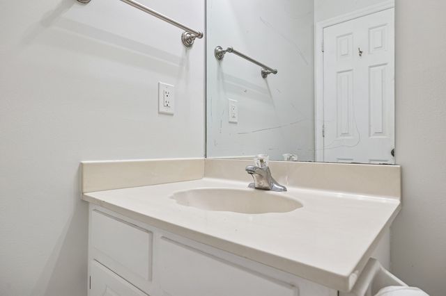 5301 Village Way, Nashville, TN 37211