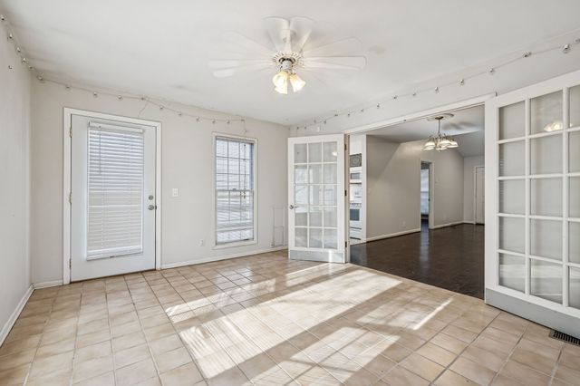 5301 Village Way, Nashville, TN 37211