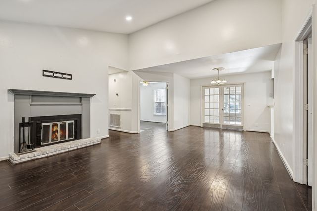 5301 Village Way, Nashville, TN 37211