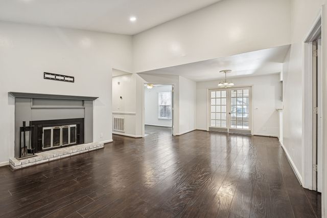 5301 Village Way, Nashville, TN 37211