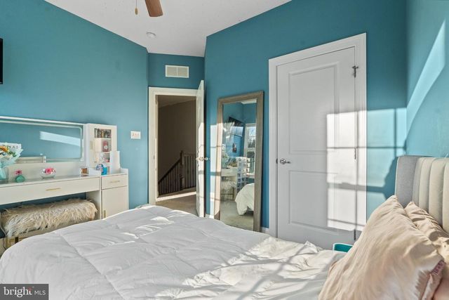 62 ISABELLE CT, Marlton, NJ 08053