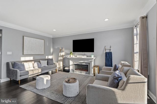 62 ISABELLE CT, Marlton, NJ 08053