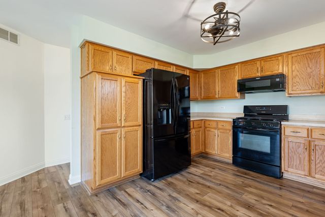 821 Wyndstone Drive, Elwood, IL 60421