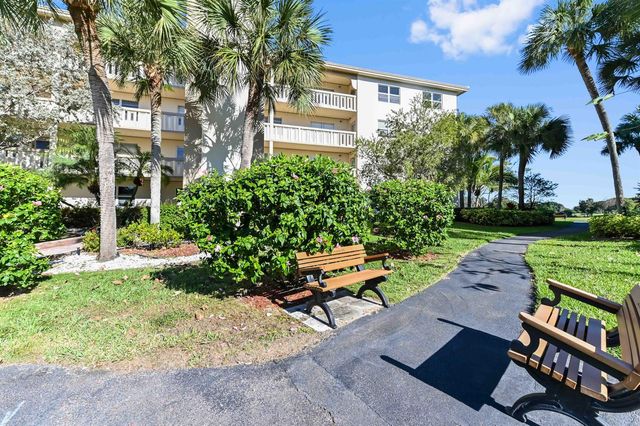 2905 Victoria Place K3, Coconut Creek, FL 33066