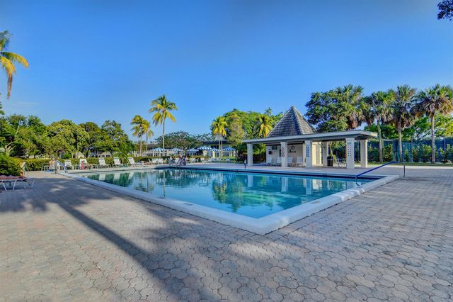 2905 Victoria Place K3, Coconut Creek, FL 33066