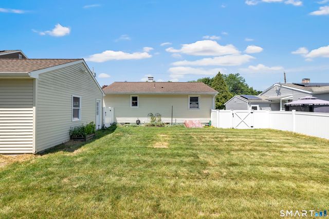 105 Sunset Drive, Derby, CT 06418