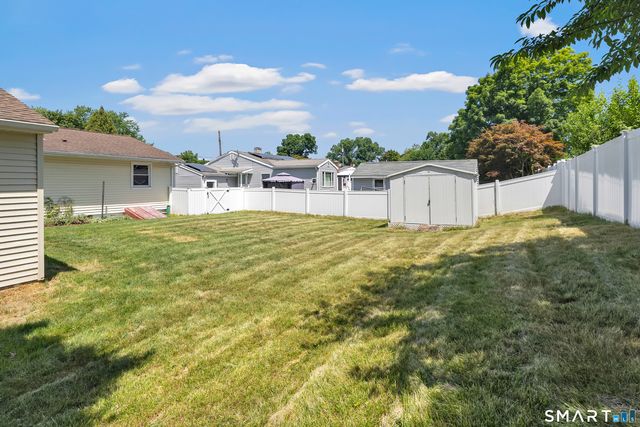 105 Sunset Drive, Derby, CT 06418