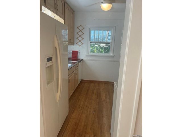 1143 S Corona St, Denver, CO 80210