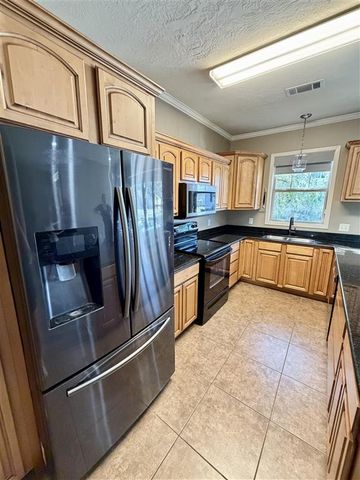 1709 Ethel A, Lake Charles, LA 70601