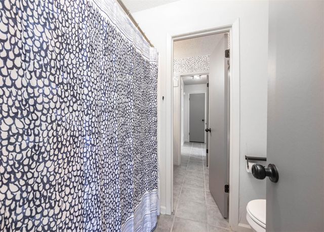 172 Park Way, Conroe, TX 77356