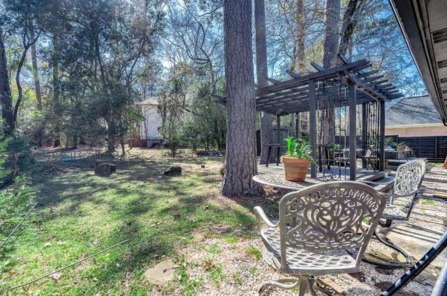 172 Park Way, Conroe, TX 77356