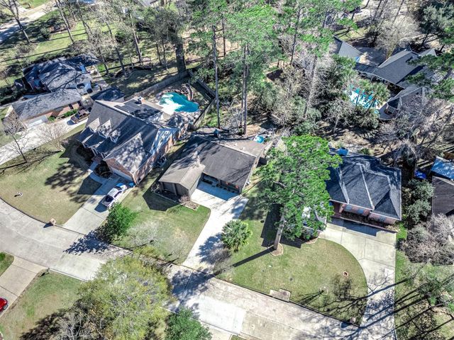172 Park Way, Conroe, TX 77356