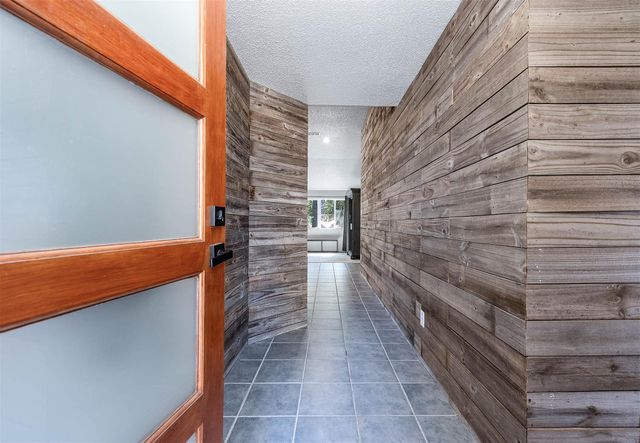 172 Park Way, Conroe, TX 77356