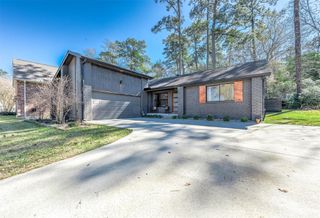 172 Park Way, Conroe, TX 77356