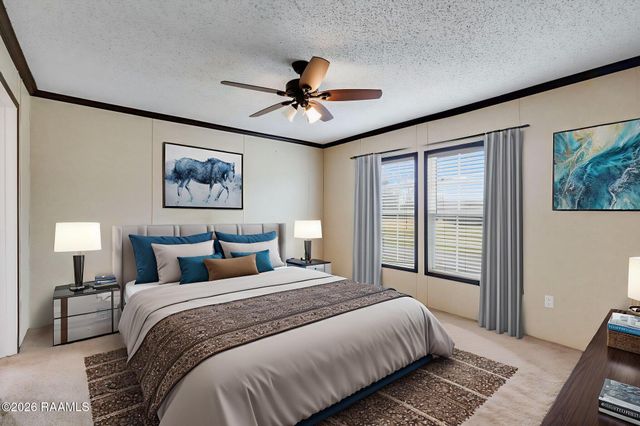 123 Dustin Circle, Broussard, LA 70518