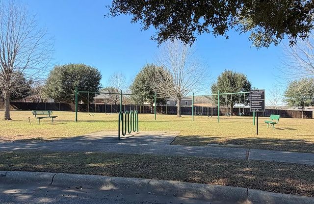 105 Belhaven Dr., Dothan, AL 36303