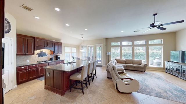 13702 Turn Point Court, Houston, TX 77044
