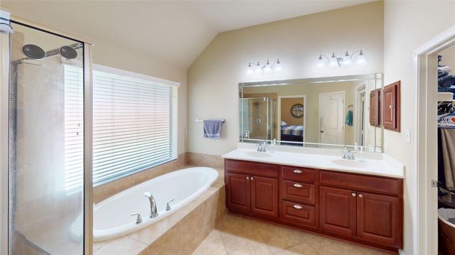 13702 Turn Point Court, Houston, TX 77044