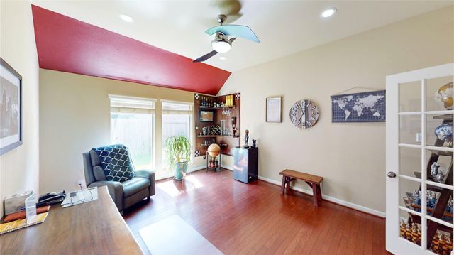 13702 Turn Point Court, Houston, TX 77044