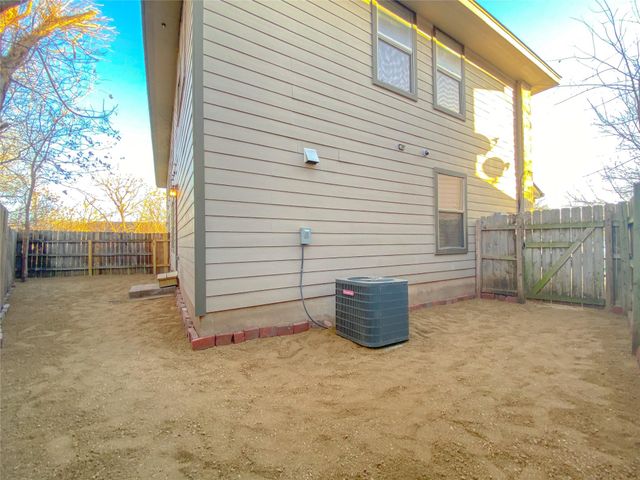 5201 Bogey CT, Austin, TX 78744