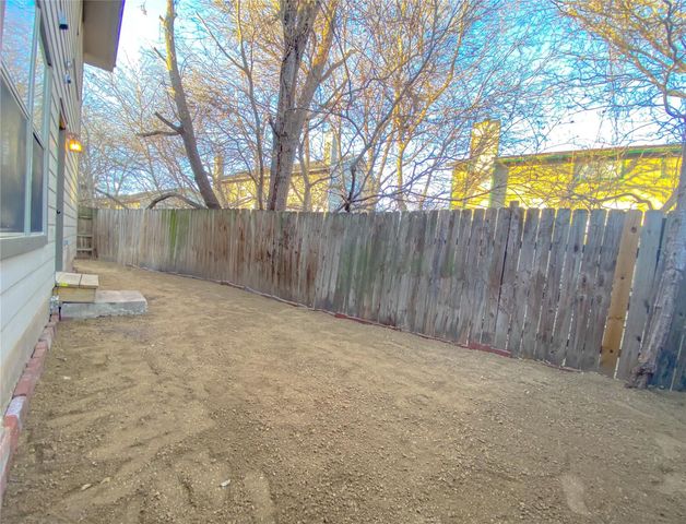 5201 Bogey CT, Austin, TX 78744