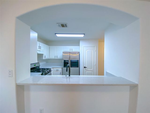 5201 Bogey CT, Austin, TX 78744