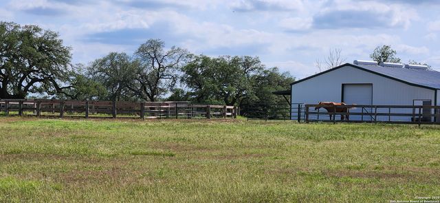 3200 auxiliary airport, Seguin, TX 78155