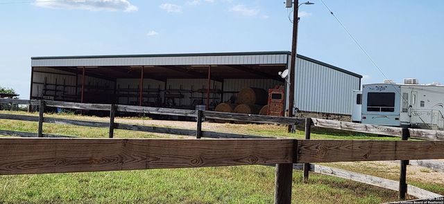 3200 auxiliary airport, Seguin, TX 78155