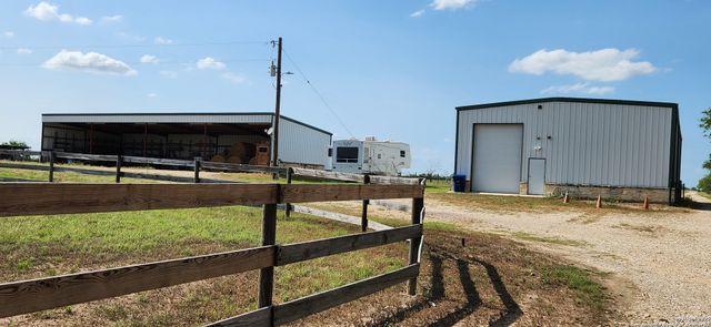 3200 auxiliary airport, Seguin, TX 78155